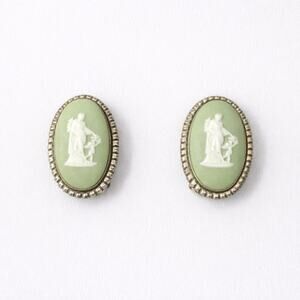Vintage Wedgwood Regency Jasperware Sterling Silver Clip On Earring Sage Green